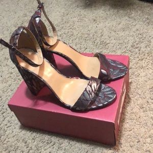 Burgundy block heel sandal, 9.5